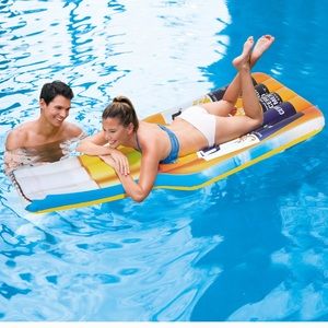 Corona Float